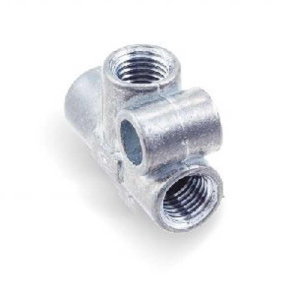Pipe connector, pipe connector with attachment option